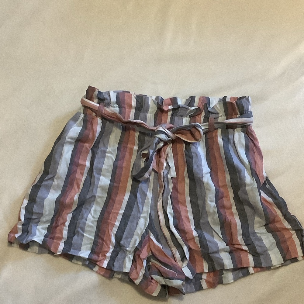 Hollister High Waist Striped Shorts - Pink, Gray, White